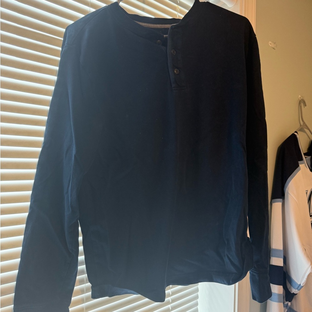 St. John's Bay Men's Long Sleeve Tee - Black